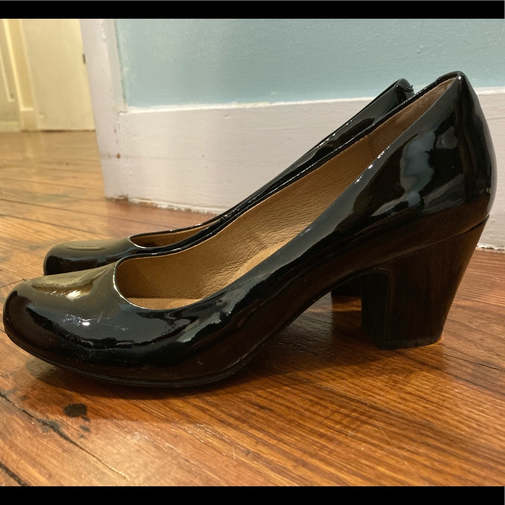 Sofft Shiny Black Block Heels